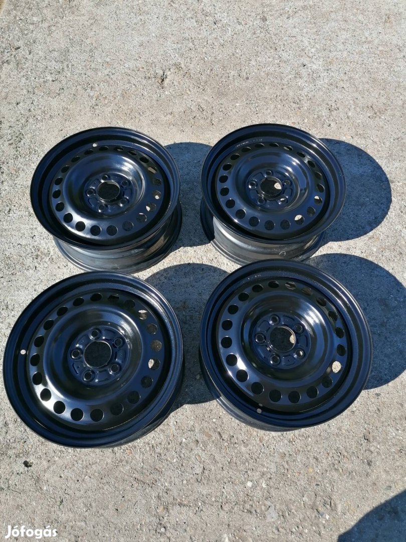 5x114,3-as,16-os Hyundai - Kia felni 