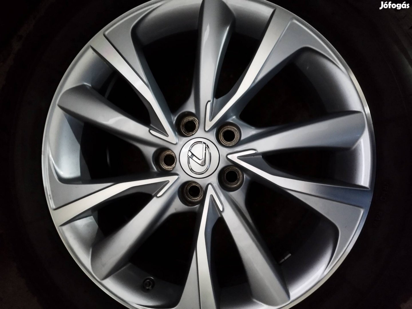 5x114,3 r18 gyári Lexus NX télikerék garnitúra 