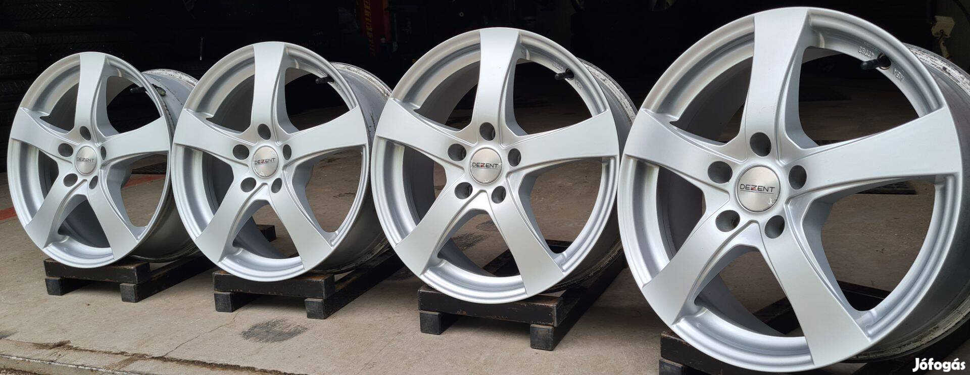 5x115 Dezent alufelni garnitúra 7x17" ET:43 +Opel Tpms /F115