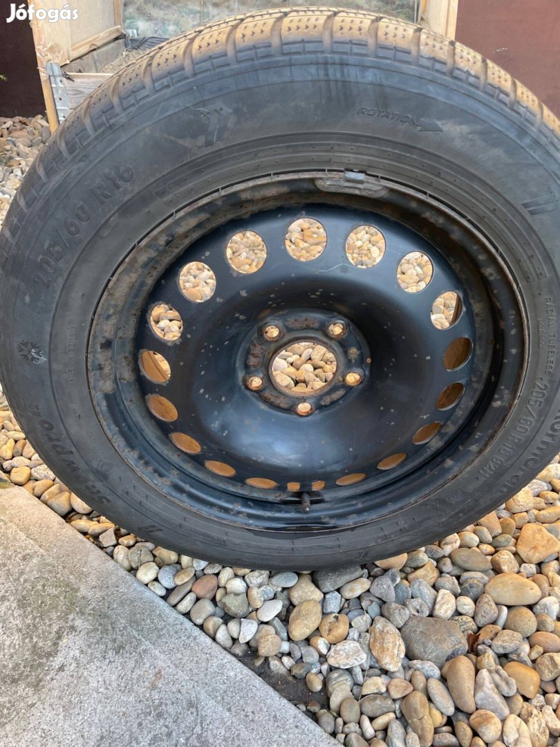 5x115 osztókörre 16" téli szett használható gumikkal olcsón