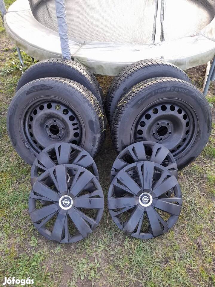 5x115 r16 Opel lemezfelni + teligumi (4x)