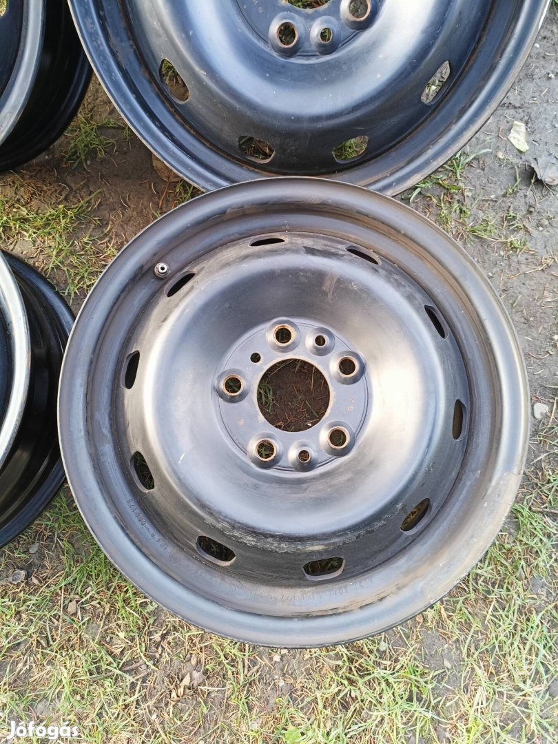 5x118 16 / 16" Citroen / Peugeot / Fiat acélfelni szenzorokkal