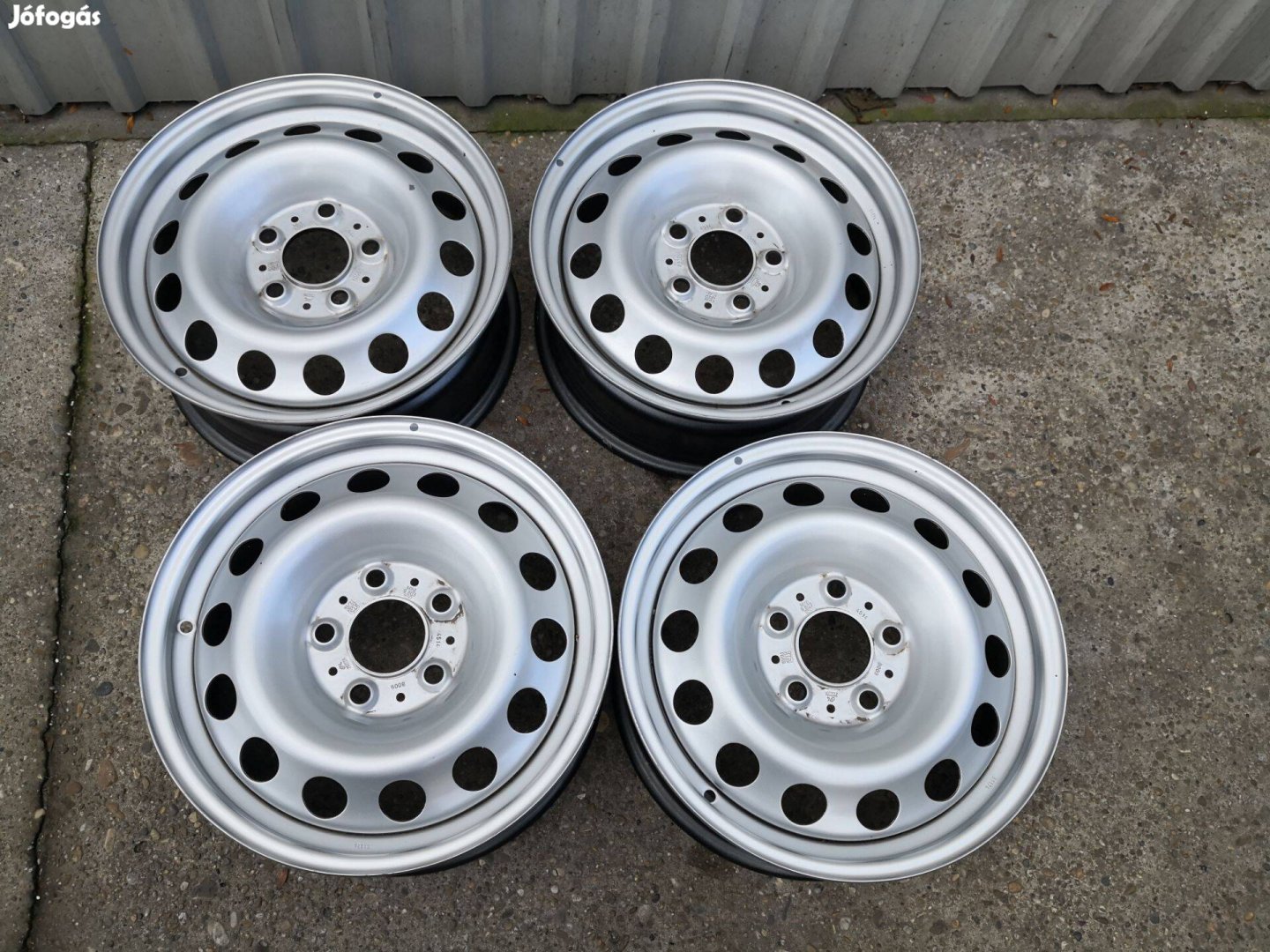 5x120 16 Gyári Mini lemezfelni 30000ft a 4db/108/