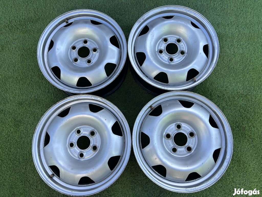 5x120 17" Volkswagen Caravelle gyári lemezfelni 7Jx17h2 ET55