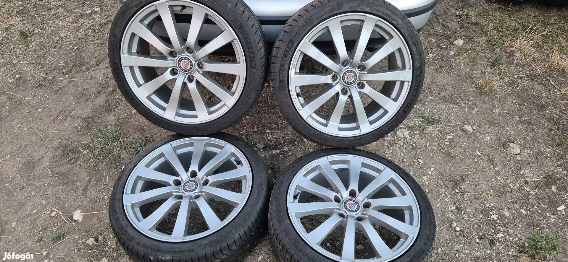 5x120 Platin alufelni. 8Jx18 ET35. 225/40 R18 nyárigumikal