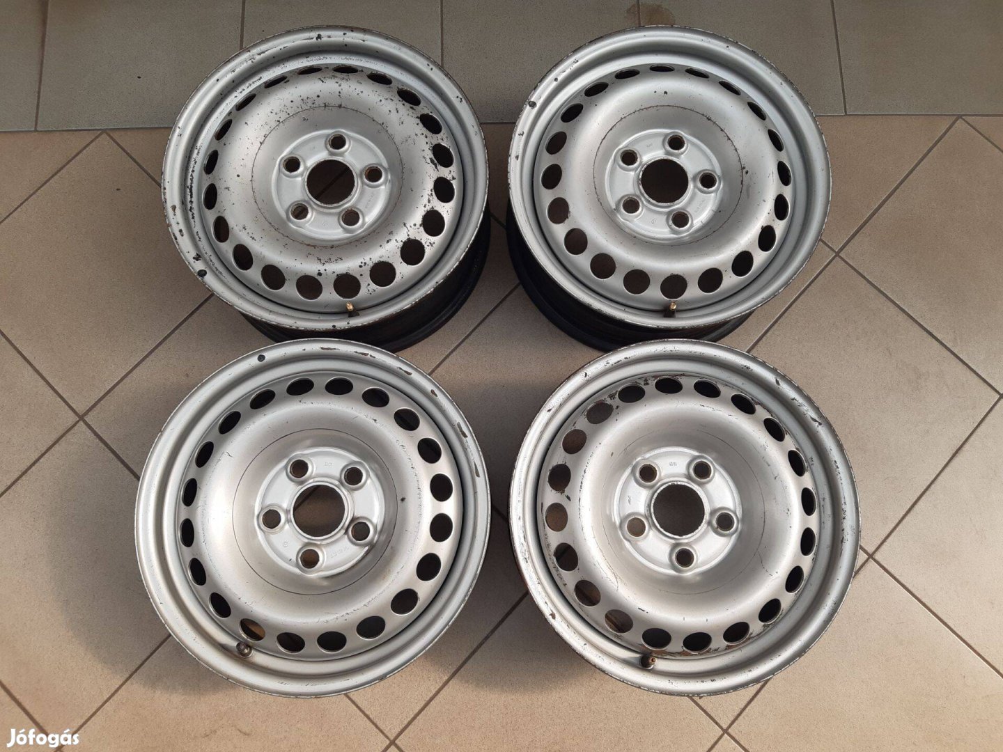 5x120 Volkswagen gyári lemezfelni 6,5x16 ET51 Transporter T5 T6