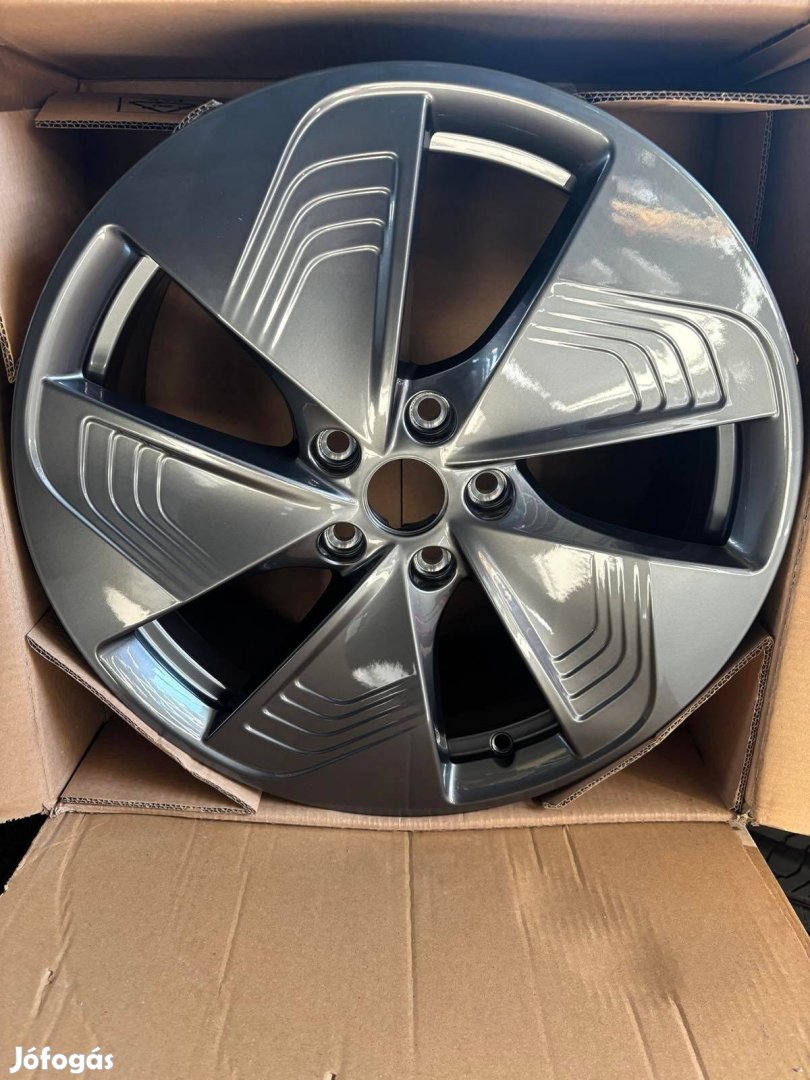 5x 112 5 x 112 új Seat Cupra Born alufelni 18 col 10E601025N Ár/db