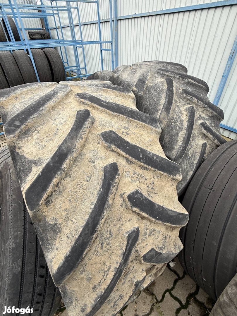 600/65R28 használt gumik eladóak