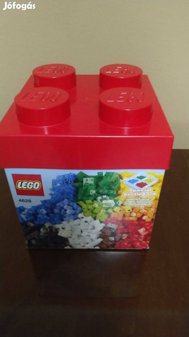 600 alkatrészes Lego 4628