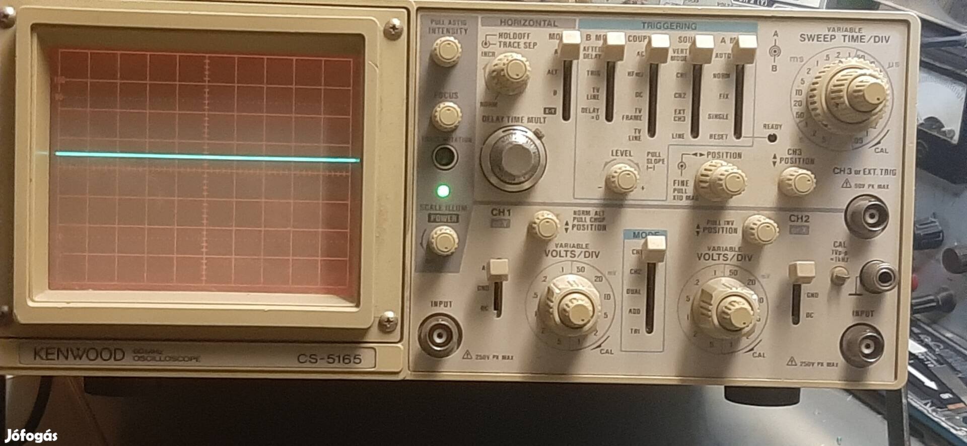 60MHz-es Oscilloscope Japán