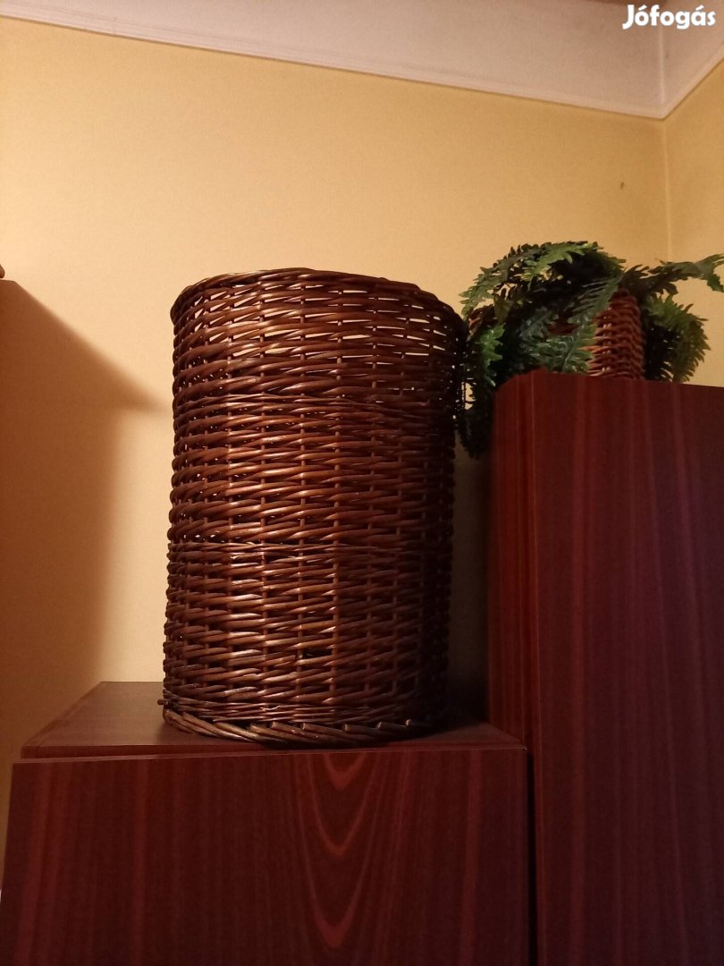 60 cm magas fonott kosar