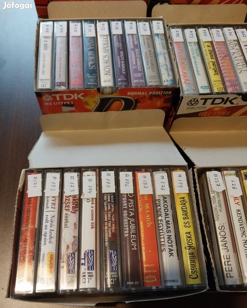 60 db műsoros magnókazetta gyűjtemény 1