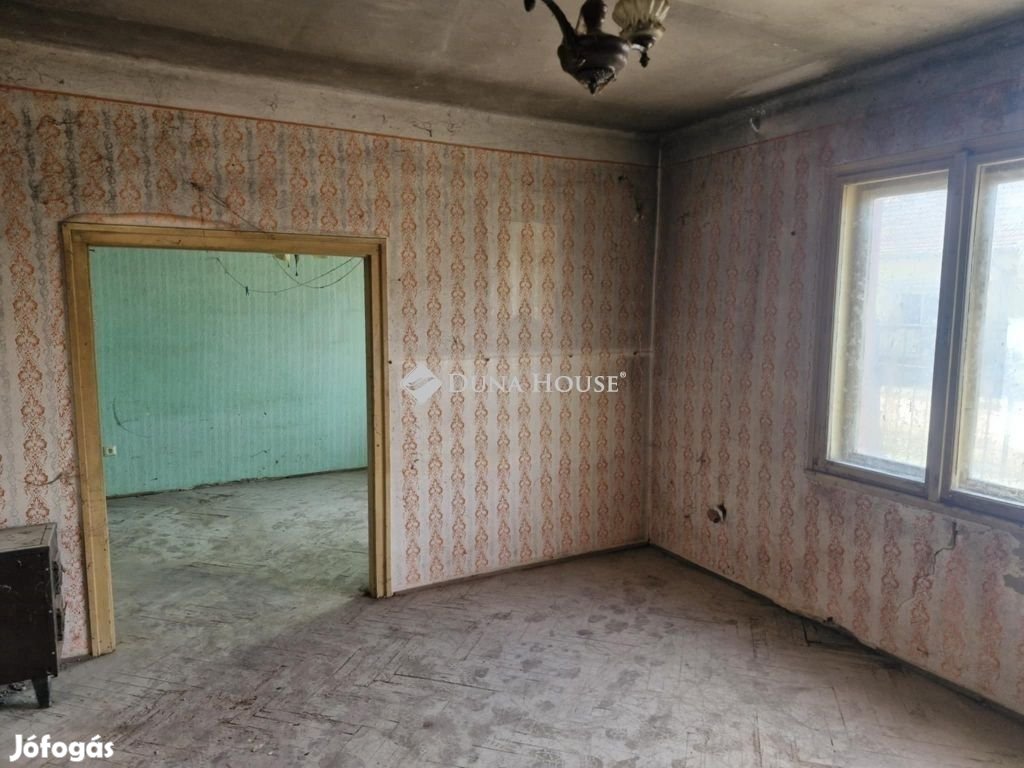 60 nm-es ház eladó Szeged