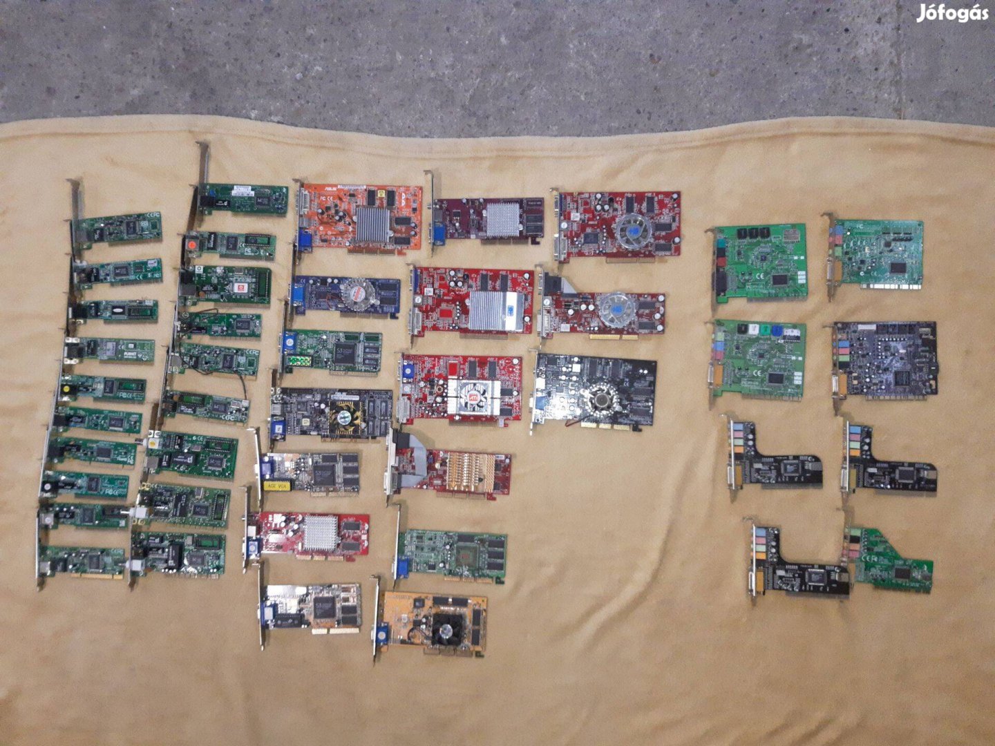 61 db AGP PCI-e PCI videokártya hálókártya hangkártya gpu csomag