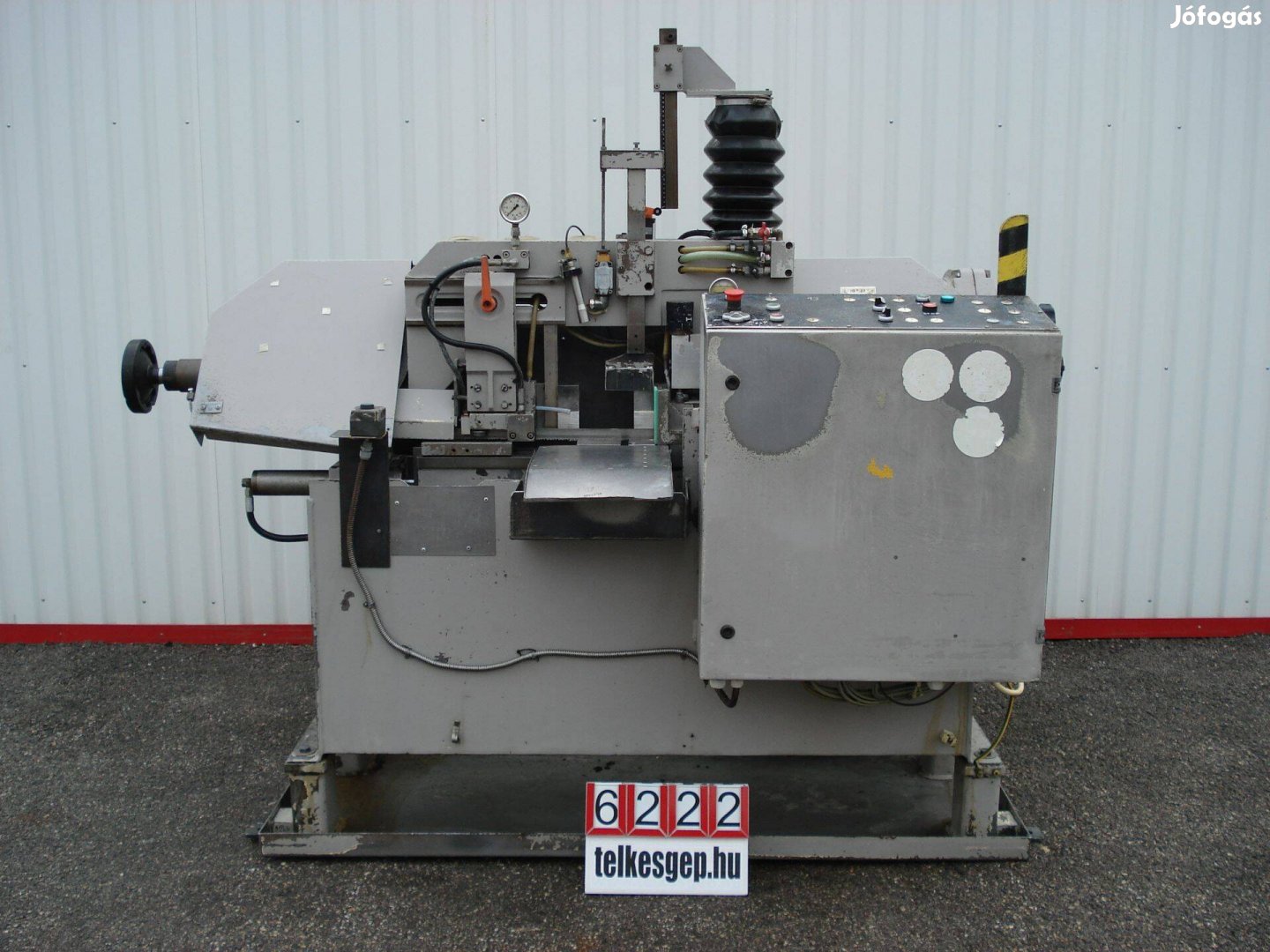 6222 - Fémipari Szalagfűrész, Szalagfűrész, Behringer Hrp220NY