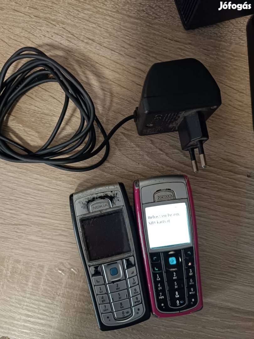 6230, 6230i 2 db mobiltelefon egyben 