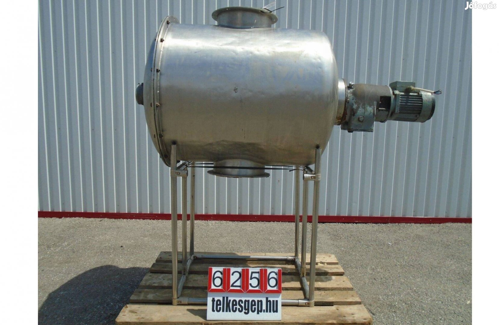 6256 - Keverőtartály rozsdamentes