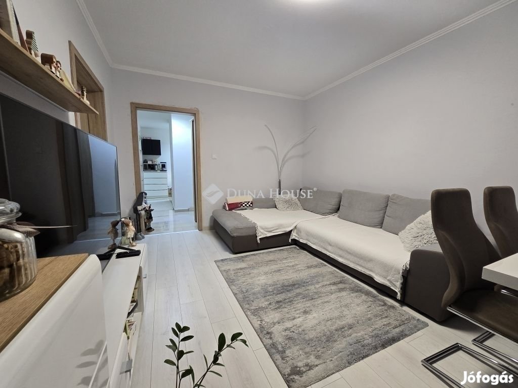 63 nm-es lakás eladó Pécs
