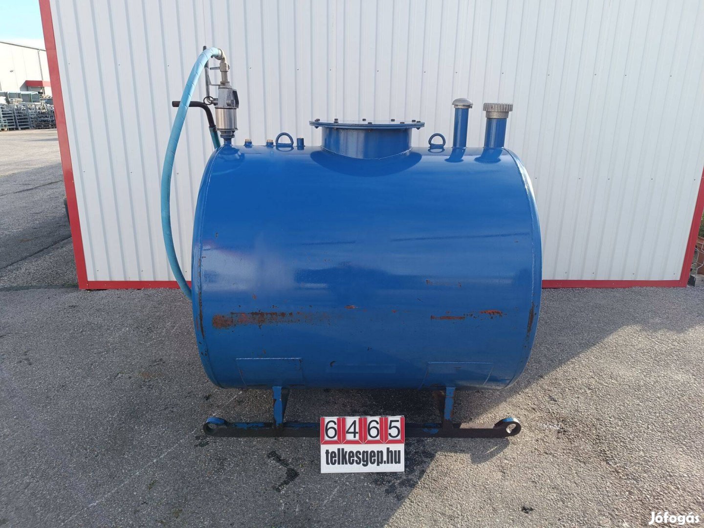 6465 - Tartály,Üzemanyag tároló, Fémtartály, Víztartály,