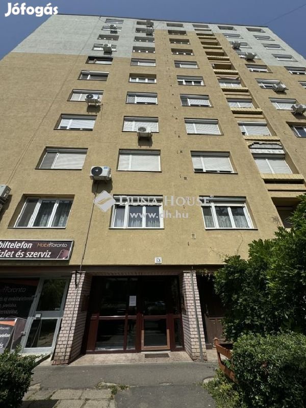 64 nm-es lakás eladó Szeged