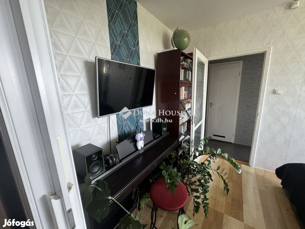 64 nm-es lakás eladó Szeged