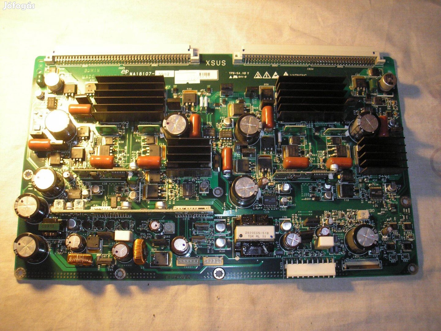 6735 Philips 32FD9944 Xsus NA18107-5002 hitachi