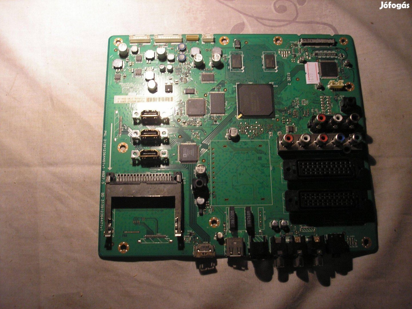 6819 sérült Philips mainboard PNL 313912364461v1 W827.5 BD 31391236447