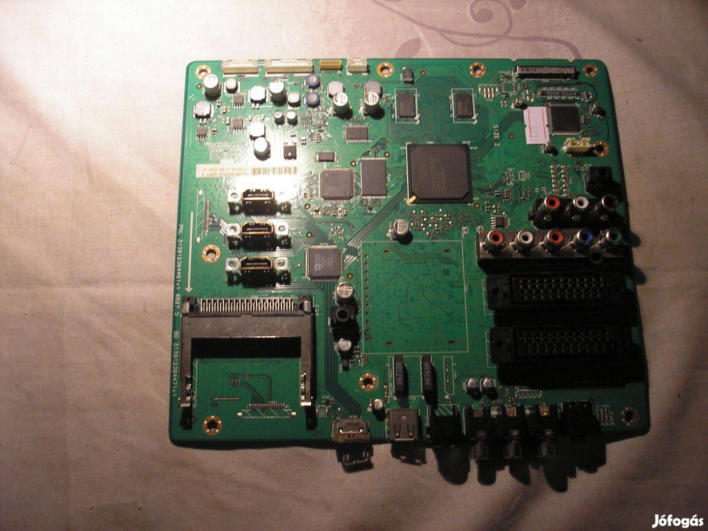 6819 sérült Philips mainboard PNL 313912364461v1 W827.5 BD 31391236447