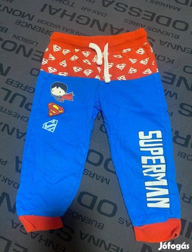 68-as Superman jogger