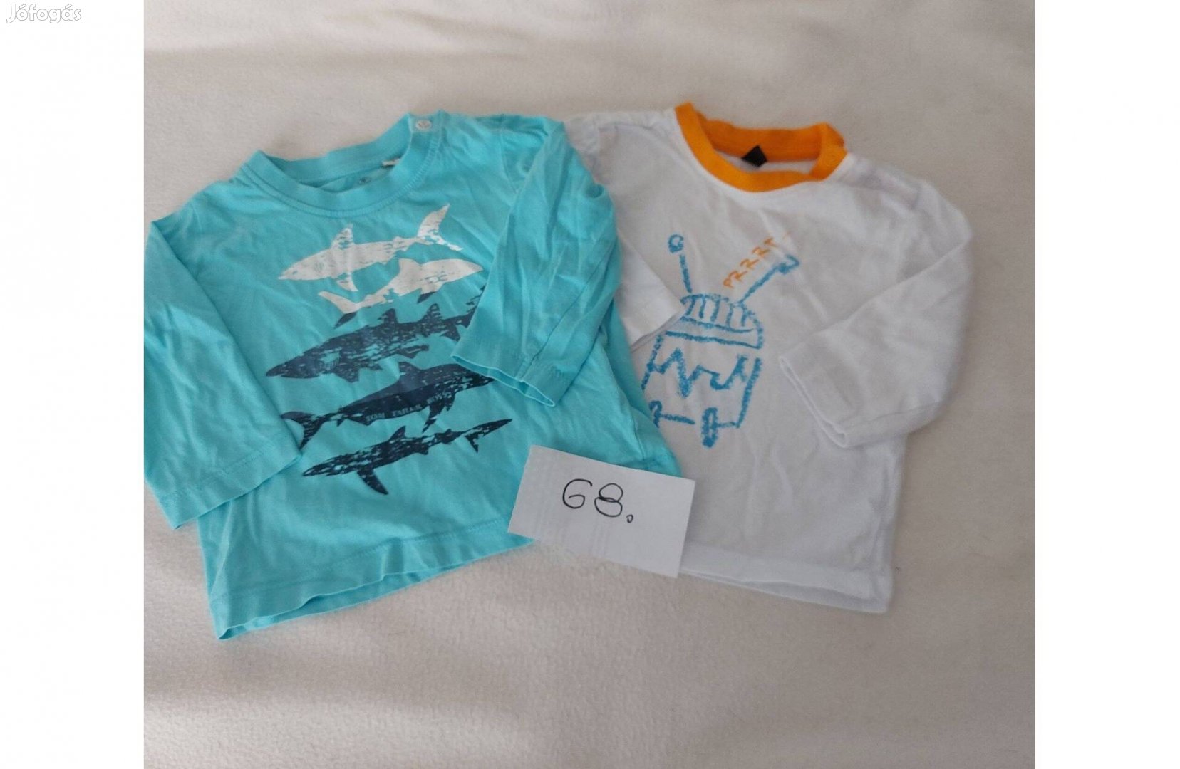 68-as méretű hosszúujjú póló 2 db