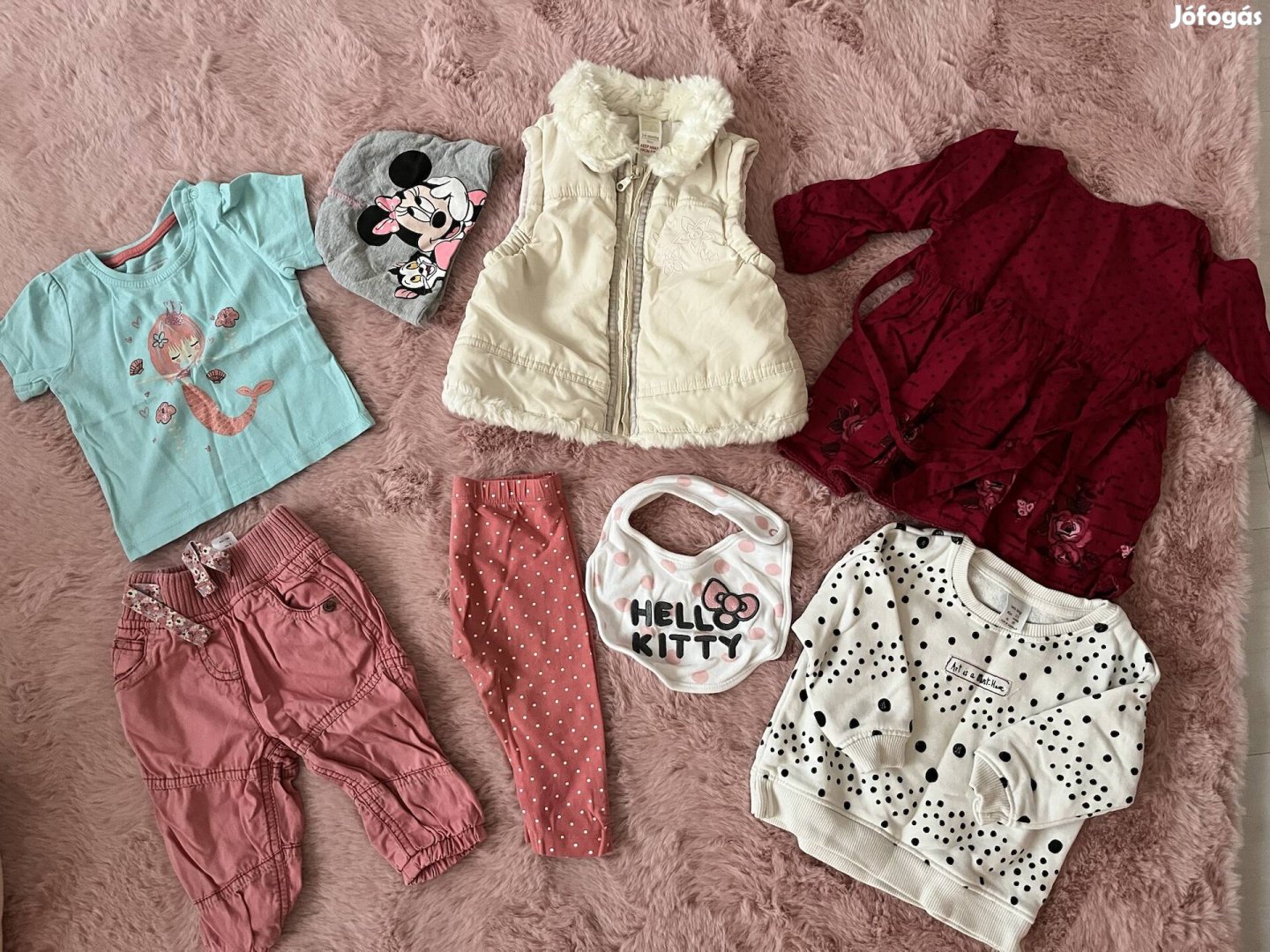 68-as ruhacsomag. Kislány ruhák.