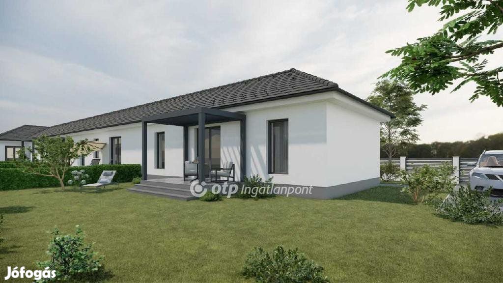 68 nm-es ház eladó Adács