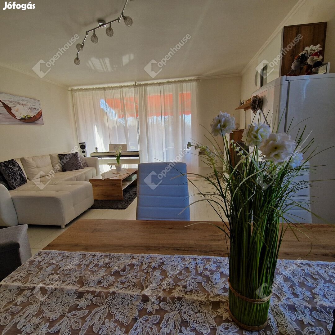 68 nm-es ház eladó Siófok