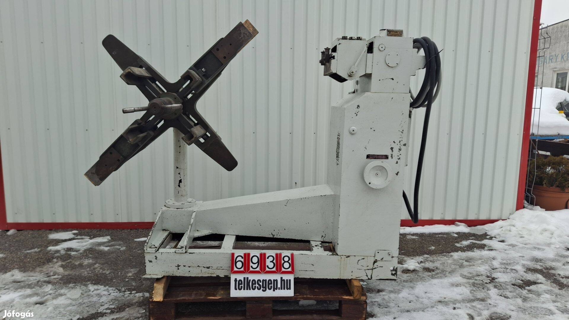 6938 - Lecsévélő és egyengető, lemezcsévélő, lemezegyengető,