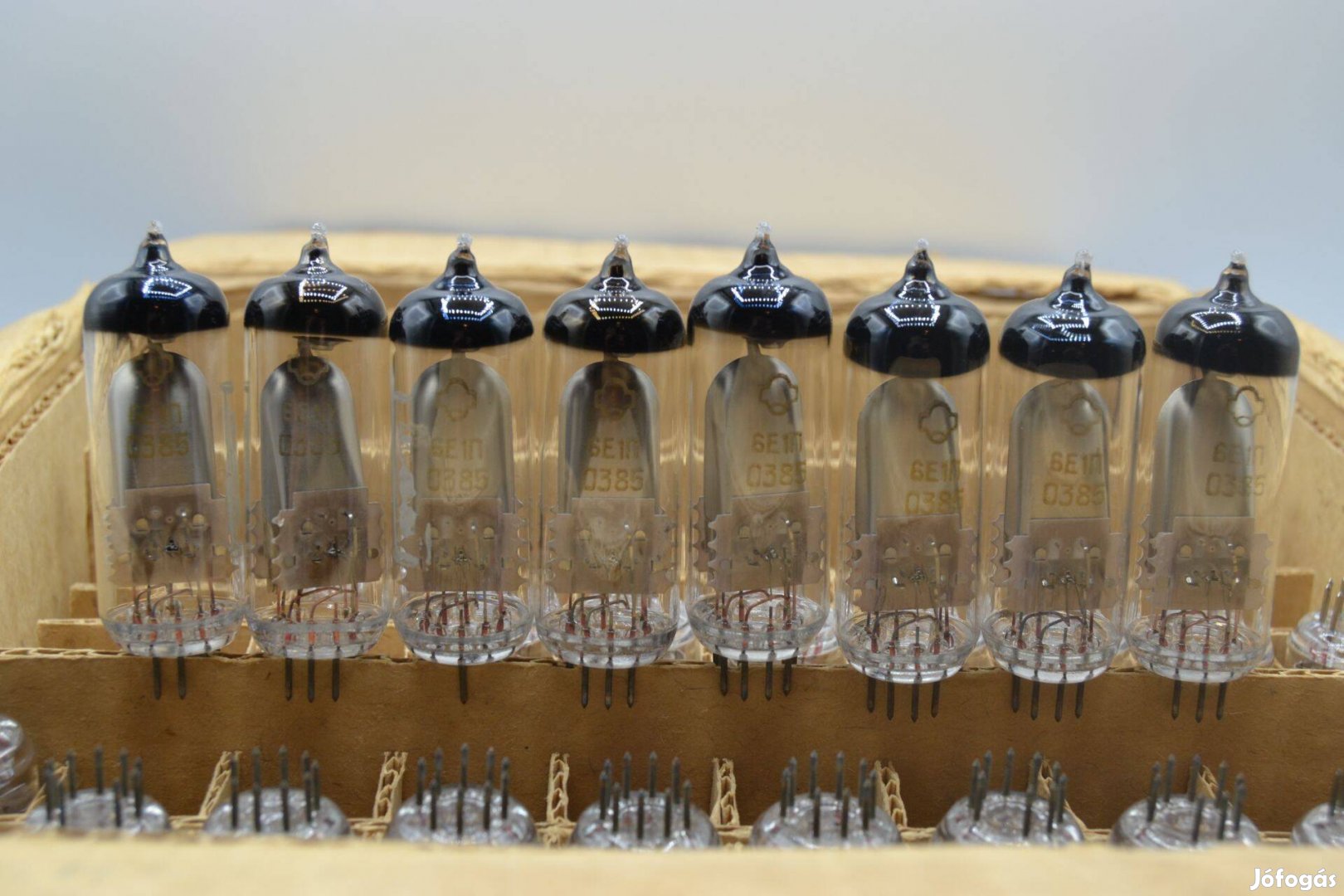 6E1P Elektroncsövek Csövek analóg EM80 elektroncső