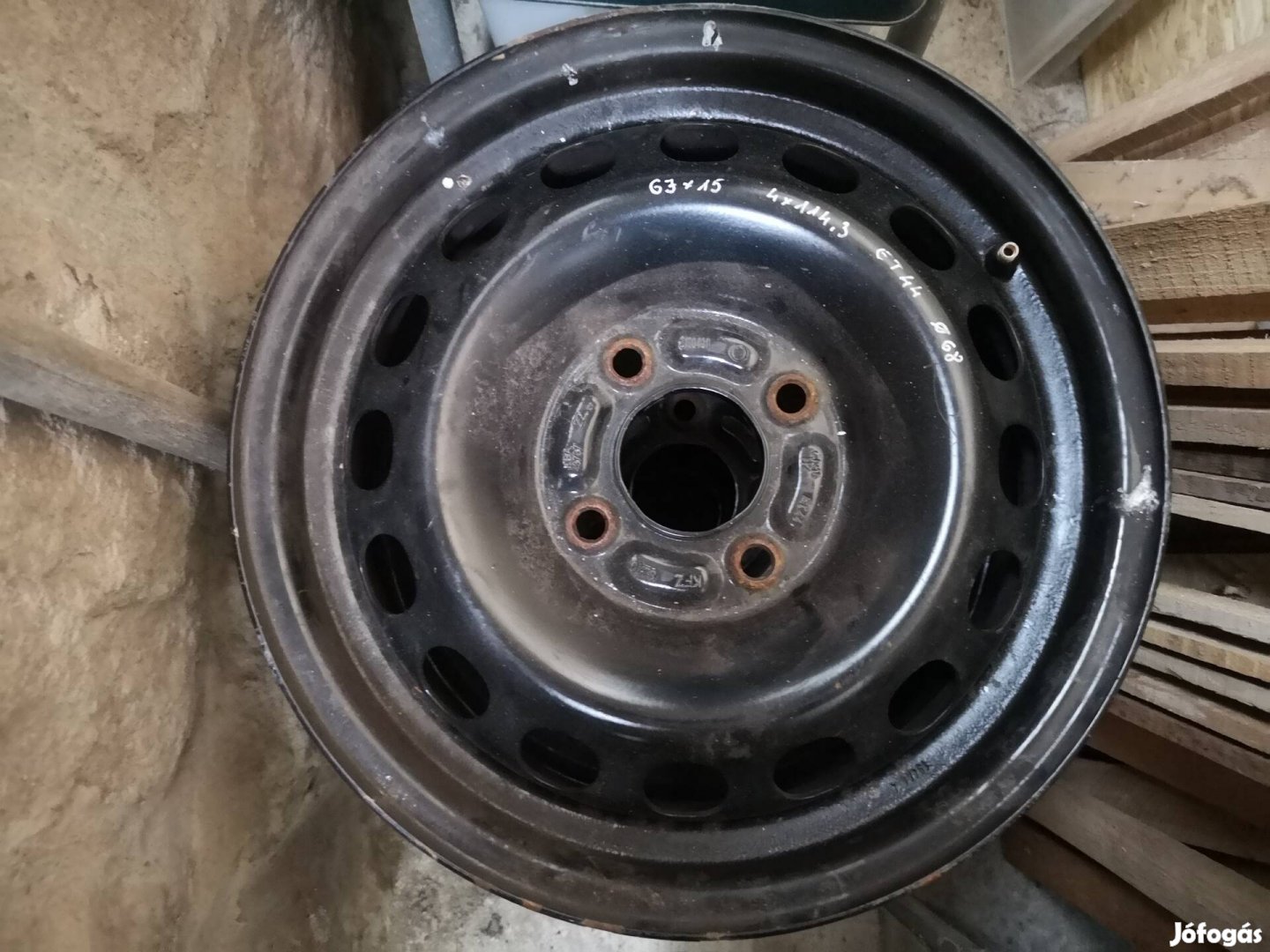 6Jx15 4x114,3 ET44 (d:68) lemezfelni garnitúra 