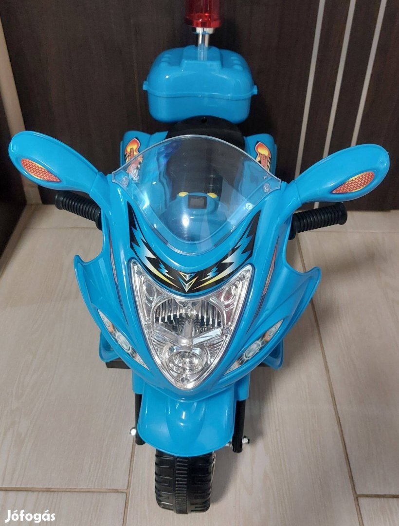 6V Akkumulátoros Gyerek Robogó Elektromos Motor