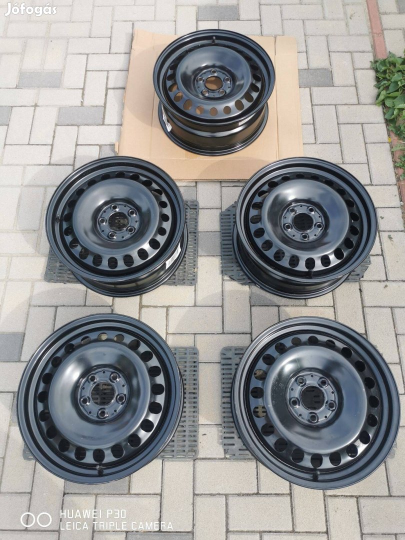 6,5 J x 17 H2 - Mercedes-A - Lemezfelni eladó