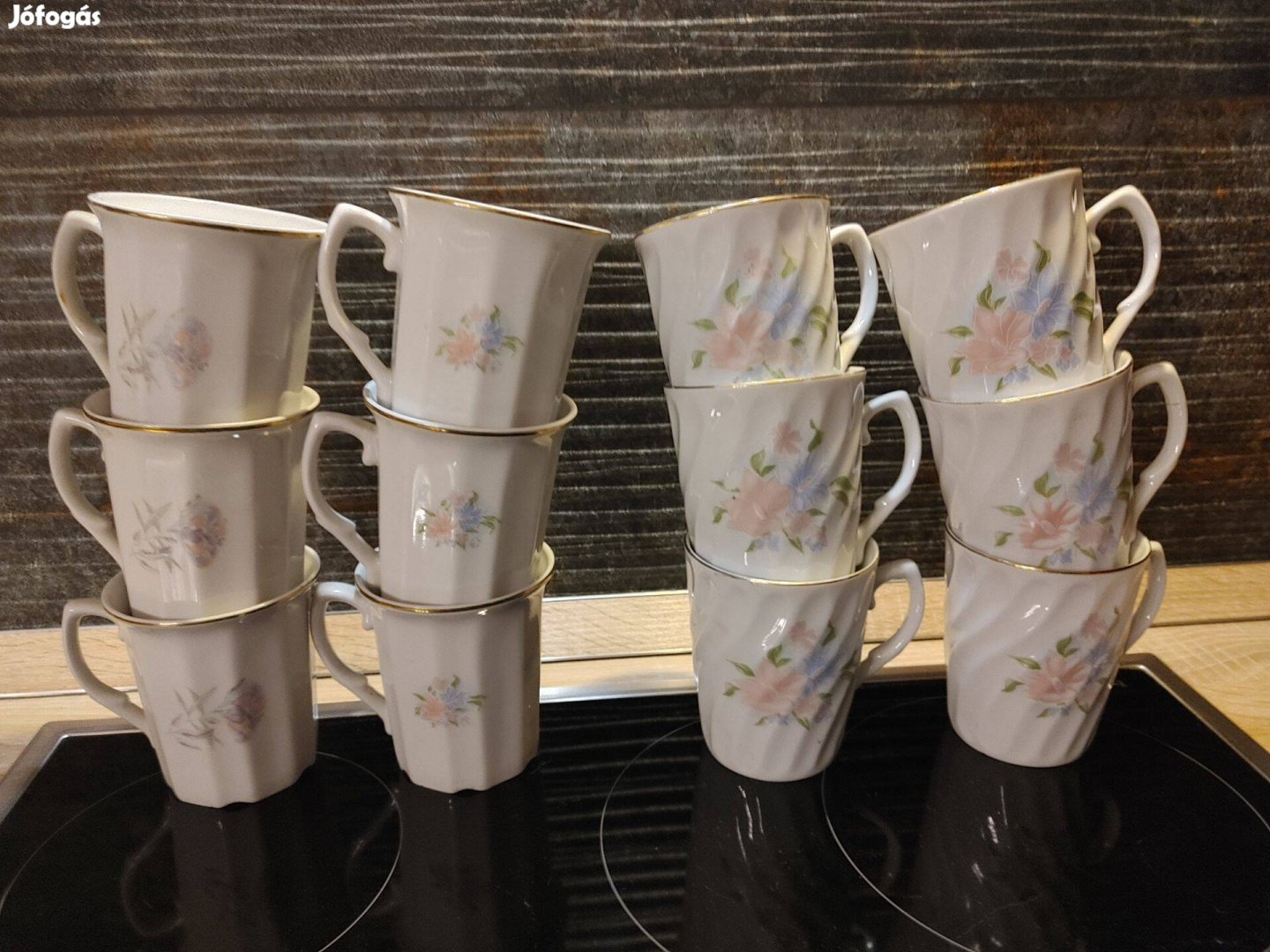 6-6 db szépséges virágmintás porcelán bögre szett 4000Ft/szett