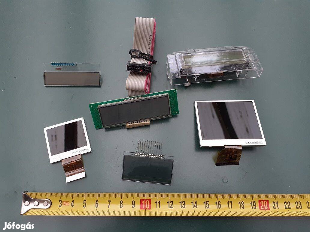 6 darab LCD kijelző egyben eladó