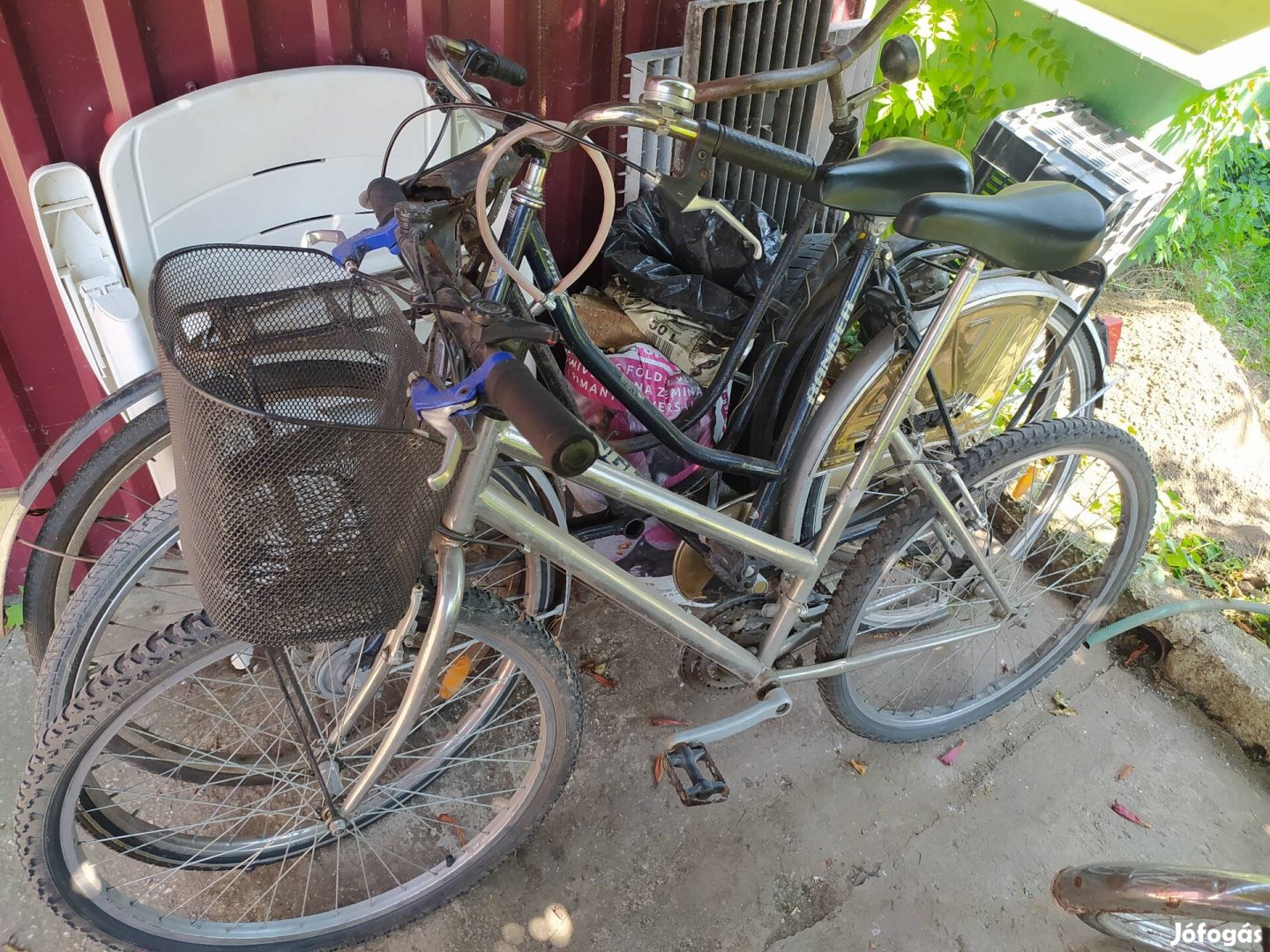 6 db használt , javításra szoruló kerékpár eladó .