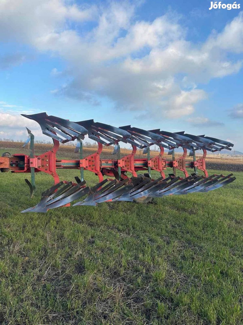 6 fejes váltvaforgató eke eladó