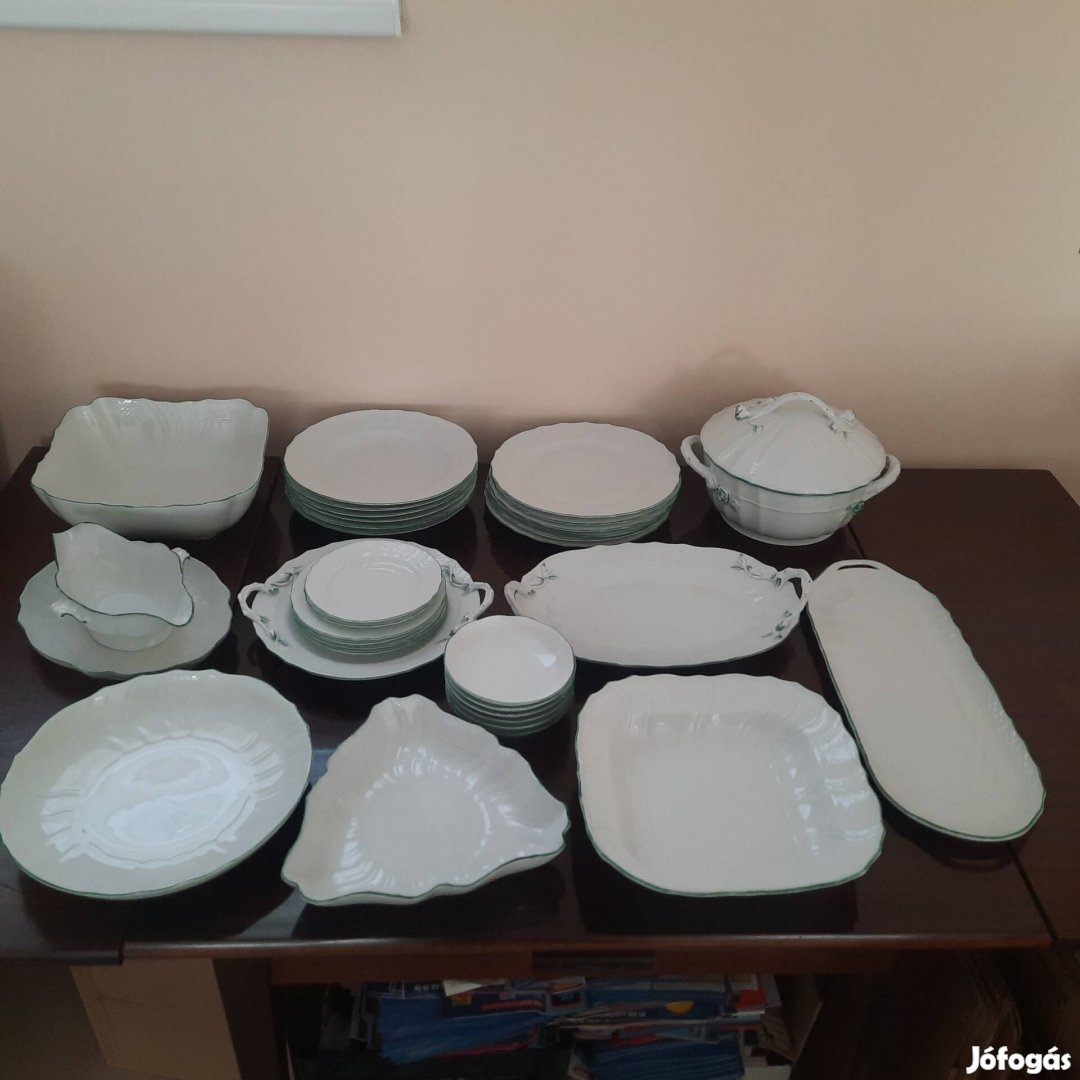 6 személyes Fehér Herendi porcelán étkészlet eladó