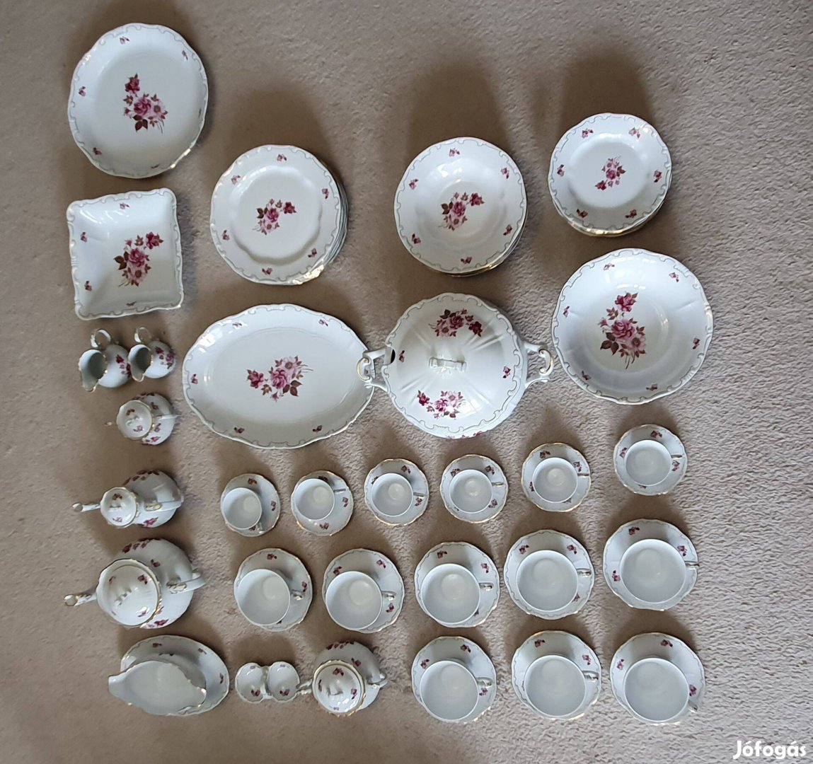6 személyes Zsolnay porcelán étkészlet