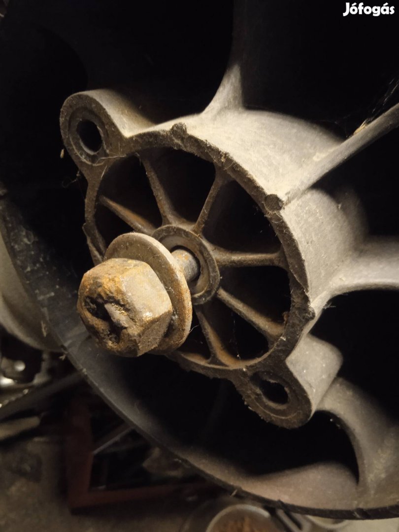 6db pótkocsi legrugó!bontott de jók!