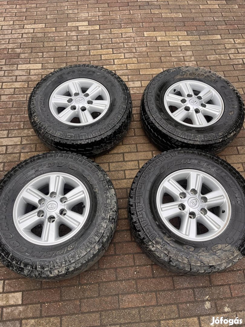6x139,7 15 gyári Toyota alufelni