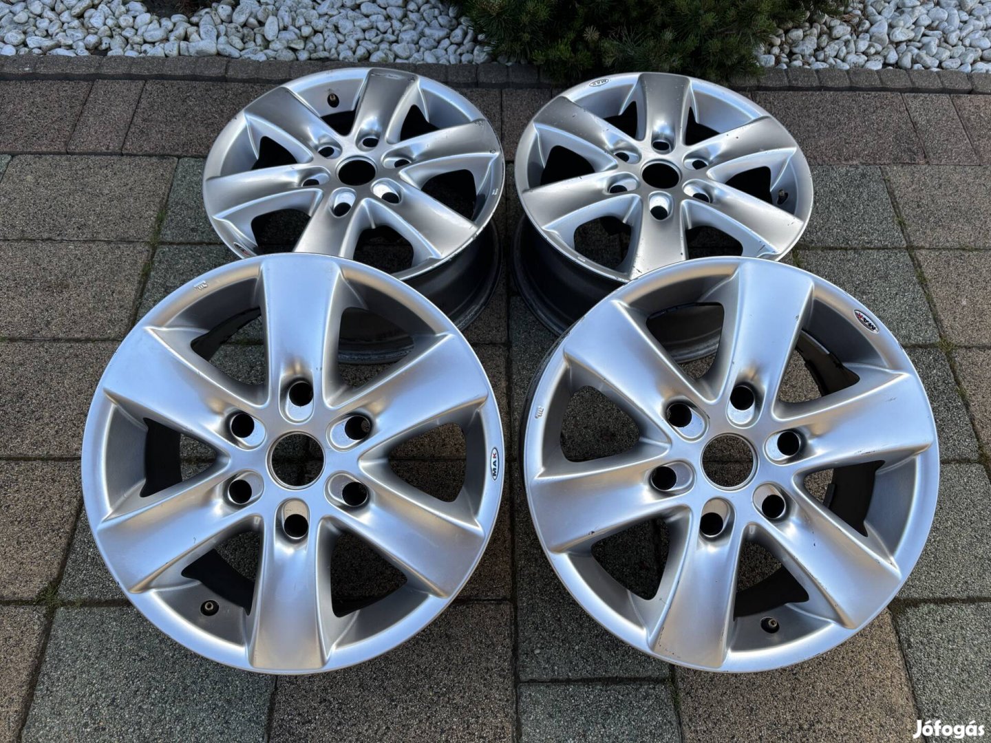 6x139,7 16" alufelni Toyota Mitsubishi L200 Nissan Navara 16 felni 