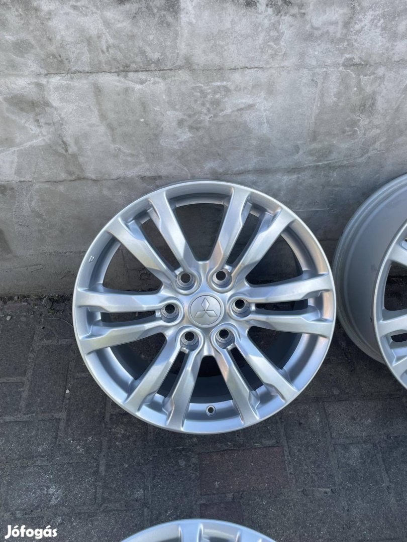 6x139.7 r18 Mitsubishi Pajero gyári új alufelni eladó 