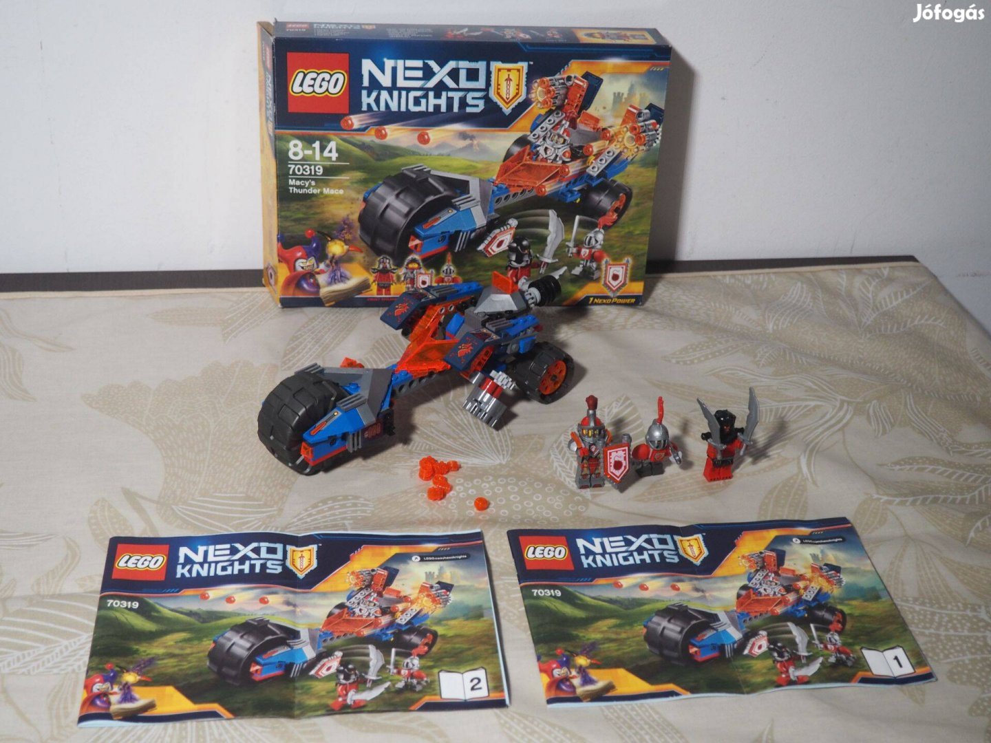 70319 LEGO Nexo Knights - Macy mennydörgő járgánya
