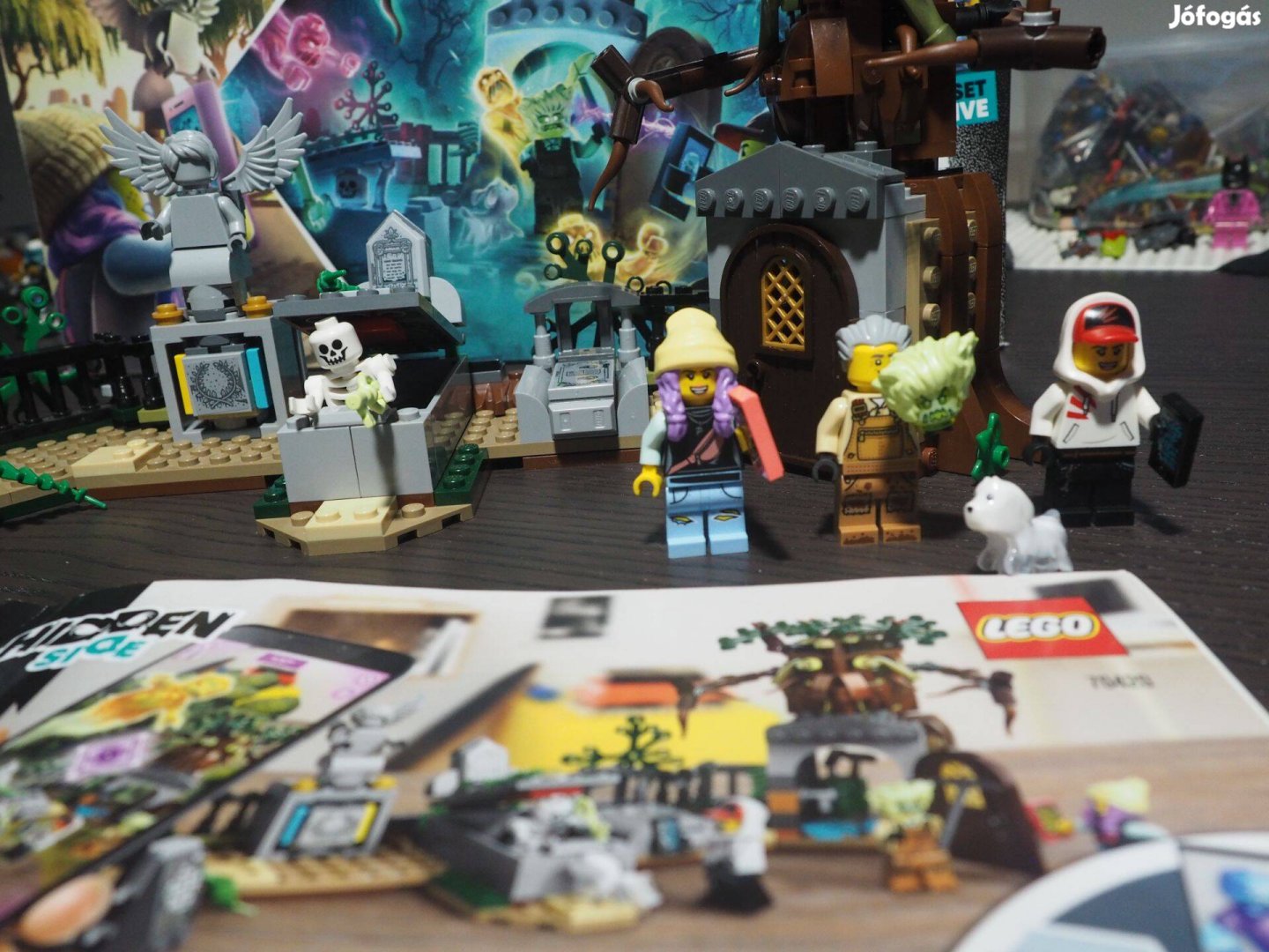 70420 LEGO Hidden Side - Rejtély a temetőben
